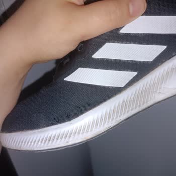 Adidas Spor Ayakkabının File Sökülmesi