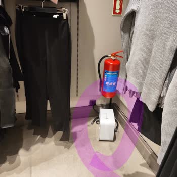 Espark AVM Koton - İnsana Saygı