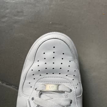 Nike Ayakkabı Kalitesiz Sorunu