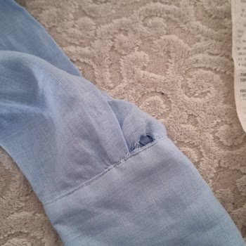 Ankamall Zara Yırtık Ürün