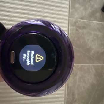 Dyson V12 Süpürgenin Filtre Uyarısı