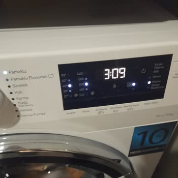 Grundig Kendiliğinden Program Değiştirip Temiz Yıkamıyor