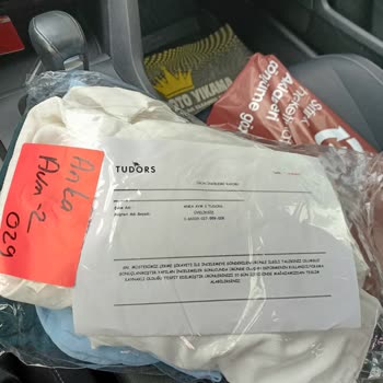 Tudors Gömlek Gömlek Yıkamam Sonrası Çekmesi