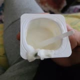 Danone Tikveşli Mix Muzlu Yoğurdun İçinden Küflü Pamuk Çıktı