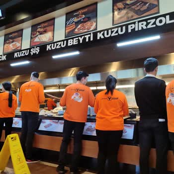 Köfteci Yusuf Kötü Çalışma Ortamı