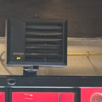 Mackbear Coffee Soğuk Mekanda Çalışma Sıkıntısı