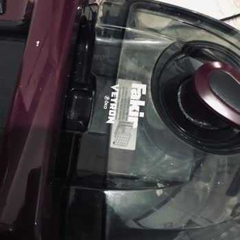 Fakir Veyron Süpürge Kapağı Kapanmıyor