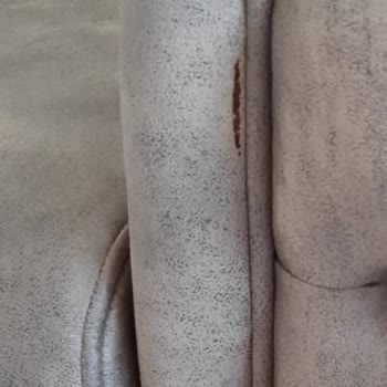 Bellona Kumaşı Yırtık Koltuk Getirdi 2 Aydır Kaplama Yapacaklarmış