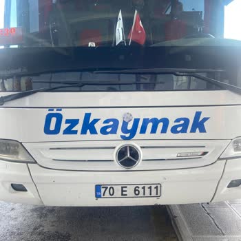 Özkaymak Emniyet Kemeri Yok Şoför Sürerken Çay Sigara Keyfi Yapıyor