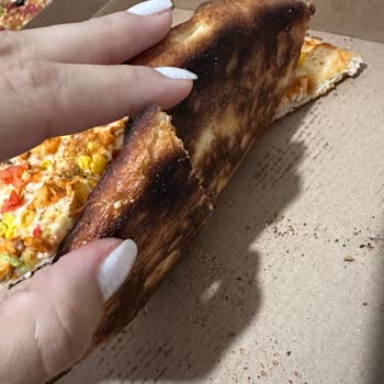 Pizza Clup Yanmış Ürün Getirildi