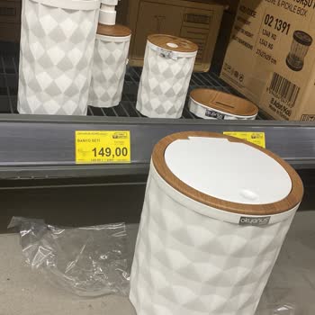 Hekimbaşında Bulunan BİM Market