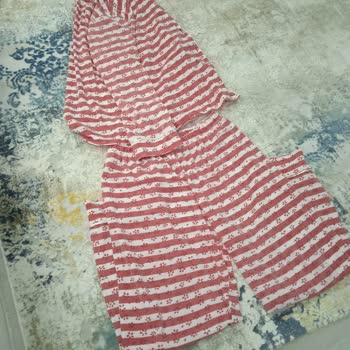 Sistina İç Giyim Pijama Takımı Birkaç Yıkamadan Sonra Ağardı Ve Bayağı Tüylendi