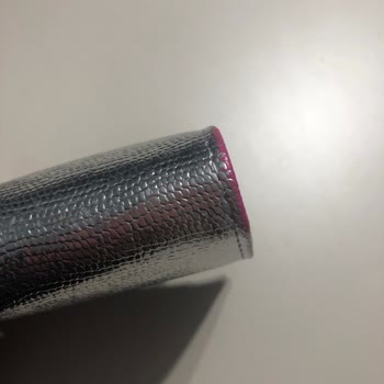 Stradivarius Cüzdan Rengi Değişti