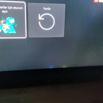 Samsung 65QN800C Siyah Sahnelerde Beyaz Işık