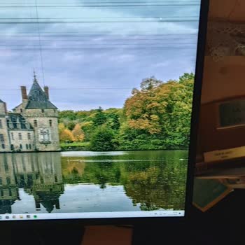 Mobilfix Bilişim Bilgisayar Monitör Ü