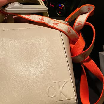 Calvin Klein Alarmı Çıkarılmayan Ürün
