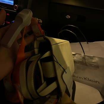 Calvin Klein Alarmı Çıkarılmayan Ürün