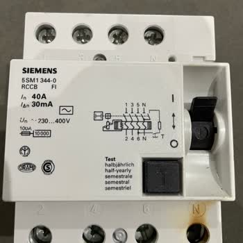 Kaçak Akım Rolesi Yandı