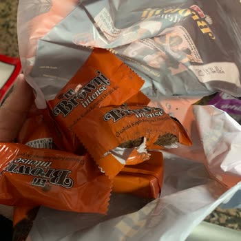 Eti Gıda Eti Browni İntense Karamel.