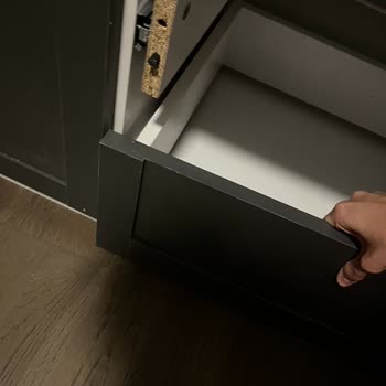 Koçtaş Bk Concept Adlı Markaya Ait Dolabın Parçaları Gönderilmiyor