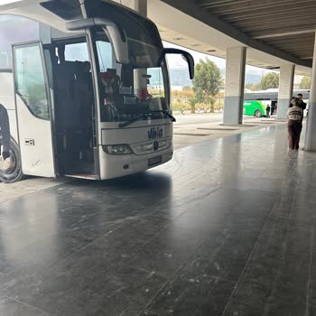 Villa Seyahat Otobüs Arızası Nedeniyle Bekletilme