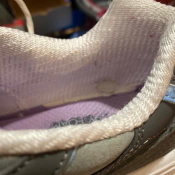 Değişmeyen Skechers Ayakkabı Talebi