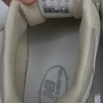 Lovesneakertr Instagram Üzerinden Aldığım Ayakkabı Eski Deforme Ürün Hatalı