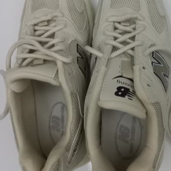 Lovesneakertr Instagram Üzerinden Aldığım Ayakkabı Eski Deforme Ürün Hatalı