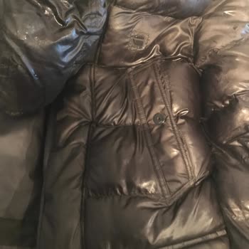 Raw G-Star Mont Su Geçiriyor