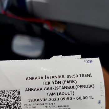 TCDD YHT Görevlisi Öğretmen İndirimli Biletimi Kabul Etmedi