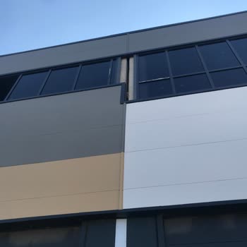 Kervancı İnşaat Çatı Ve Cam Sorunu