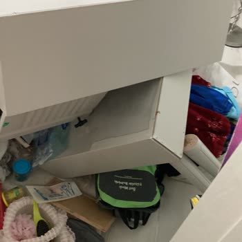 Betüş Bebe & Genç Mobilya Mobilya Kırılması Şikayeti