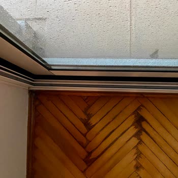 Kırışoğulları Metal'in Montajını Yaptığı Doğramalarda&nbsp; Su Sızıntısı Oldu