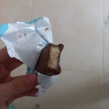 BİM Kıl Cıktı Şikayetçiyim