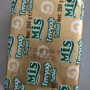 Mis Şok Markette Satılan 250 Gr Mis Tereyağı Küflenmiş