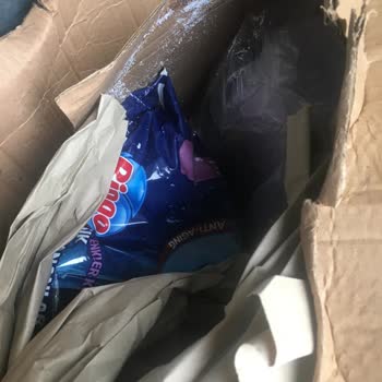 Aras Kargo Eve Teslim Edilen Paketin Yağmurda Hasar Görmesi