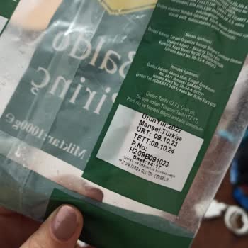 BİM 1kg Pirinç Kurtları