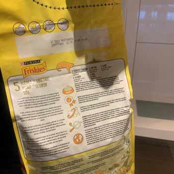 Yemeksepeti Mahalle Son Kullanma Tarihi Geçmiş Ürün Gönderildi, 1 Gündür Değiştirilmedi.