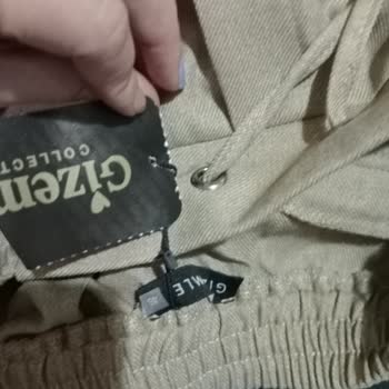 Giysa Mağazaları Çalışanının Üslubu Çok Kötü