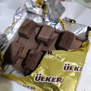 Ülker Bitter Çikolata Renk Değişimi