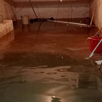 İBB - İstanbul Büyükşehir Belediyesi Apartmanda Su Baskını