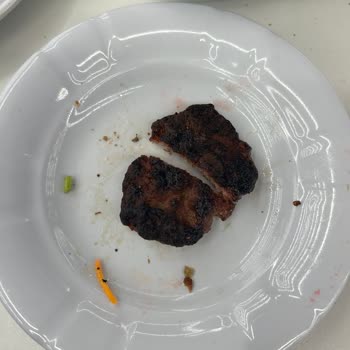 Köfteci Yusuf Hijyen, Kalitesiz Hizmet Ve Çiğ Ürünler