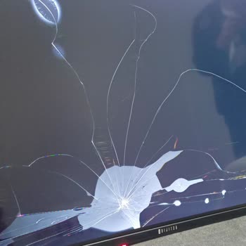 BİM Den Alınan Dijitsu 32 Ekran