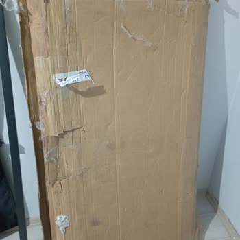 Vivense Masanın Kötü Paketlenmesi