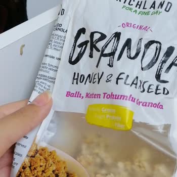 Migros'tan Aldığım Organik Granola Kurtlu Çıktı