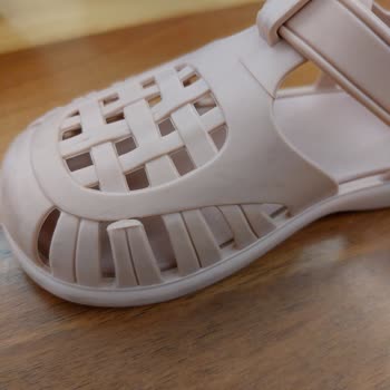 İgor Ayakkabı Igor Sandalet Lastik Kopması