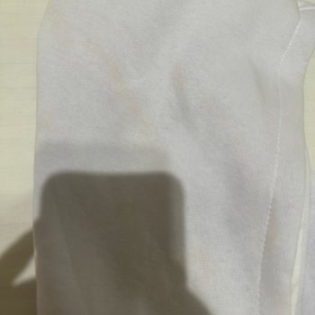 Slazenger Yeni Aldığım Montumun Boyası Her Yere Bulaştı