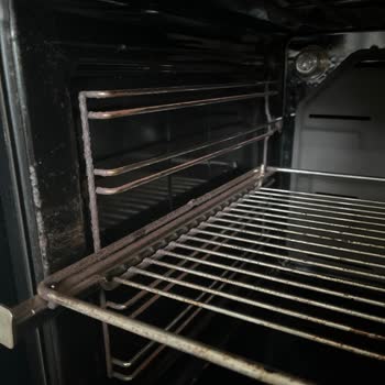 Beko Fırınımın İçi Pas Tuttu