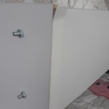 Vivense Eksik Parça Geldiği İçin Ranzalar Kurulamıyor.