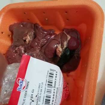 Şok Marketler Badi Piliç. Ciğer!